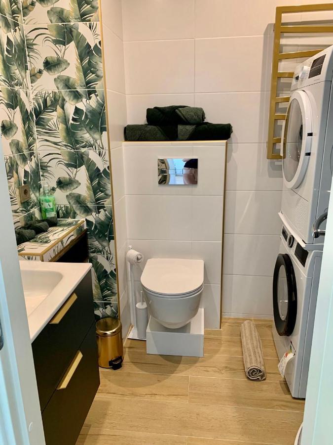 Gertrude'S Heart Apartment Riga Ngoại thất bức ảnh